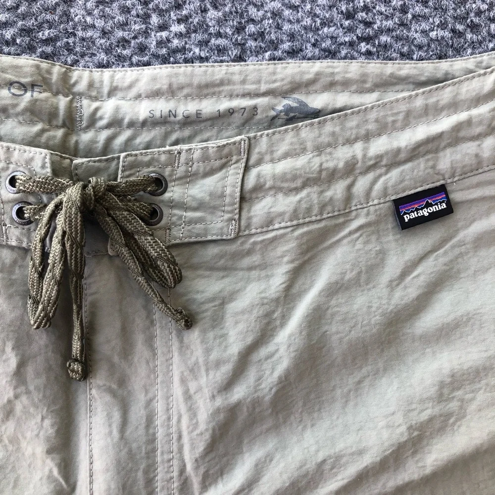 Patagonia men’s wavefarer hybrid walk shorts size 33 wavefarer boardshorts - Picture 2 of 13